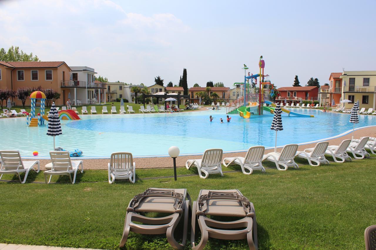 Gasparina Village Castelnuovo del Garda Luaran gambar