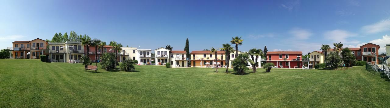 Gasparina Village Castelnuovo del Garda Luaran gambar