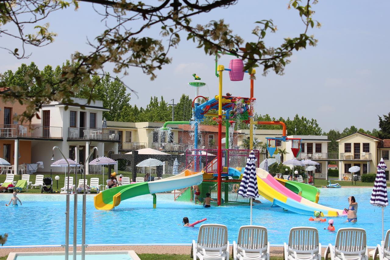 Gasparina Village Castelnuovo del Garda Luaran gambar