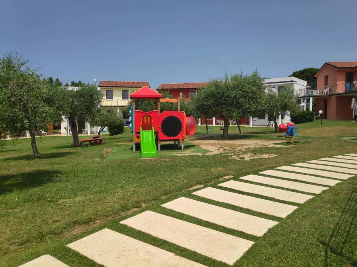 Gasparina Village Castelnuovo del Garda Luaran gambar