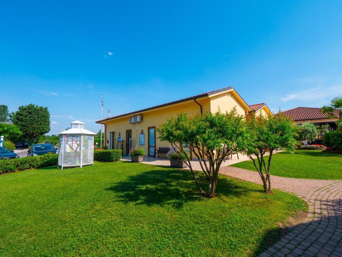 Gasparina Village Castelnuovo del Garda Luaran gambar