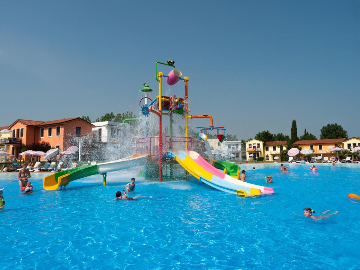 Gasparina Village Castelnuovo del Garda Luaran gambar